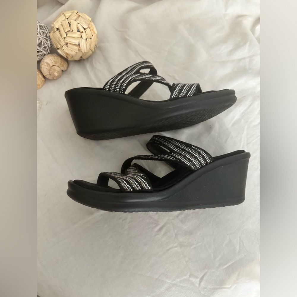 Skechers Memory Foam Black Wedge Sandals